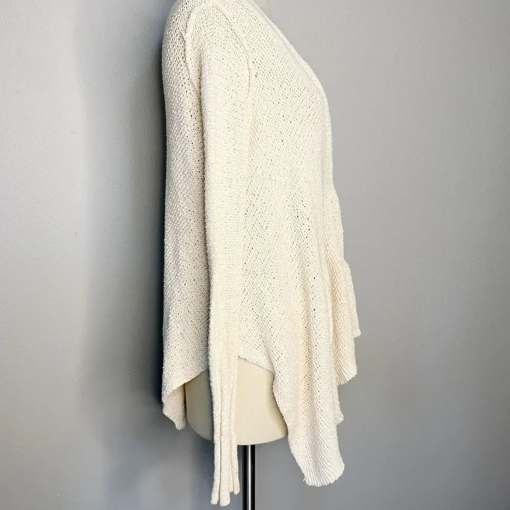 Free People Shark Hem Cardigan Size XS Cream Cotton blend Seen on Taylor Swift